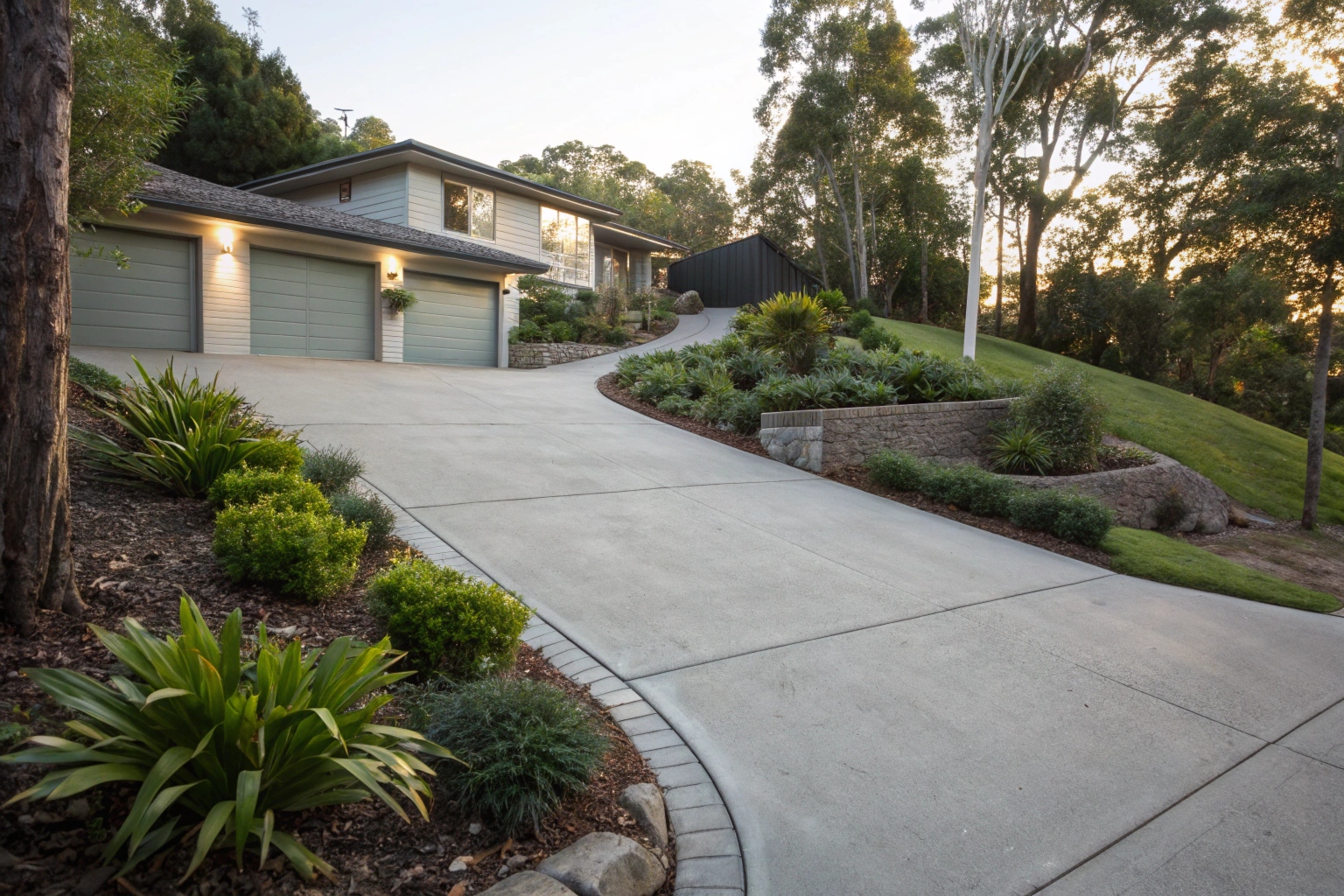 a-neat-broom-finish-concrete-driveway-on-a-sloped- Broom finish concrete driveway on a sloped residential block in Tweed Heads